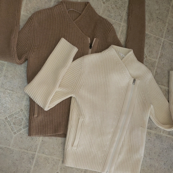 ATHLETA ASYMMETRIC SIDE ZIP SWEATER CREAM SWEATER ONLY - Picture 2 of 8
